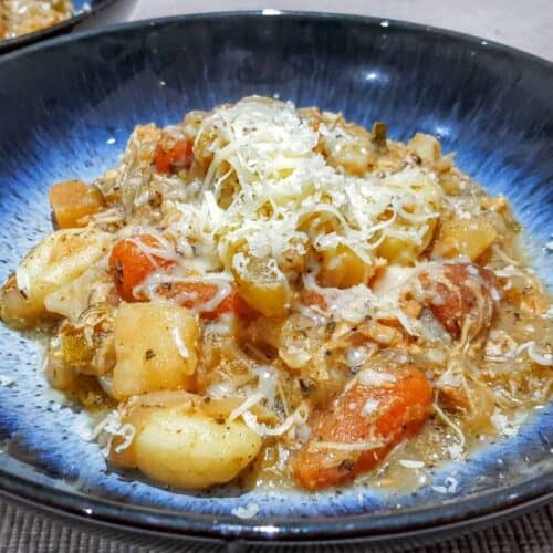 Slow Cooker Slimming World Chicken & Gnocchi Dumpling Stew Recipe (1 Syn Each)