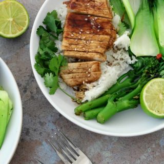 Slimming World 1 Syn Each Sticky Pork Medallions with Greens
