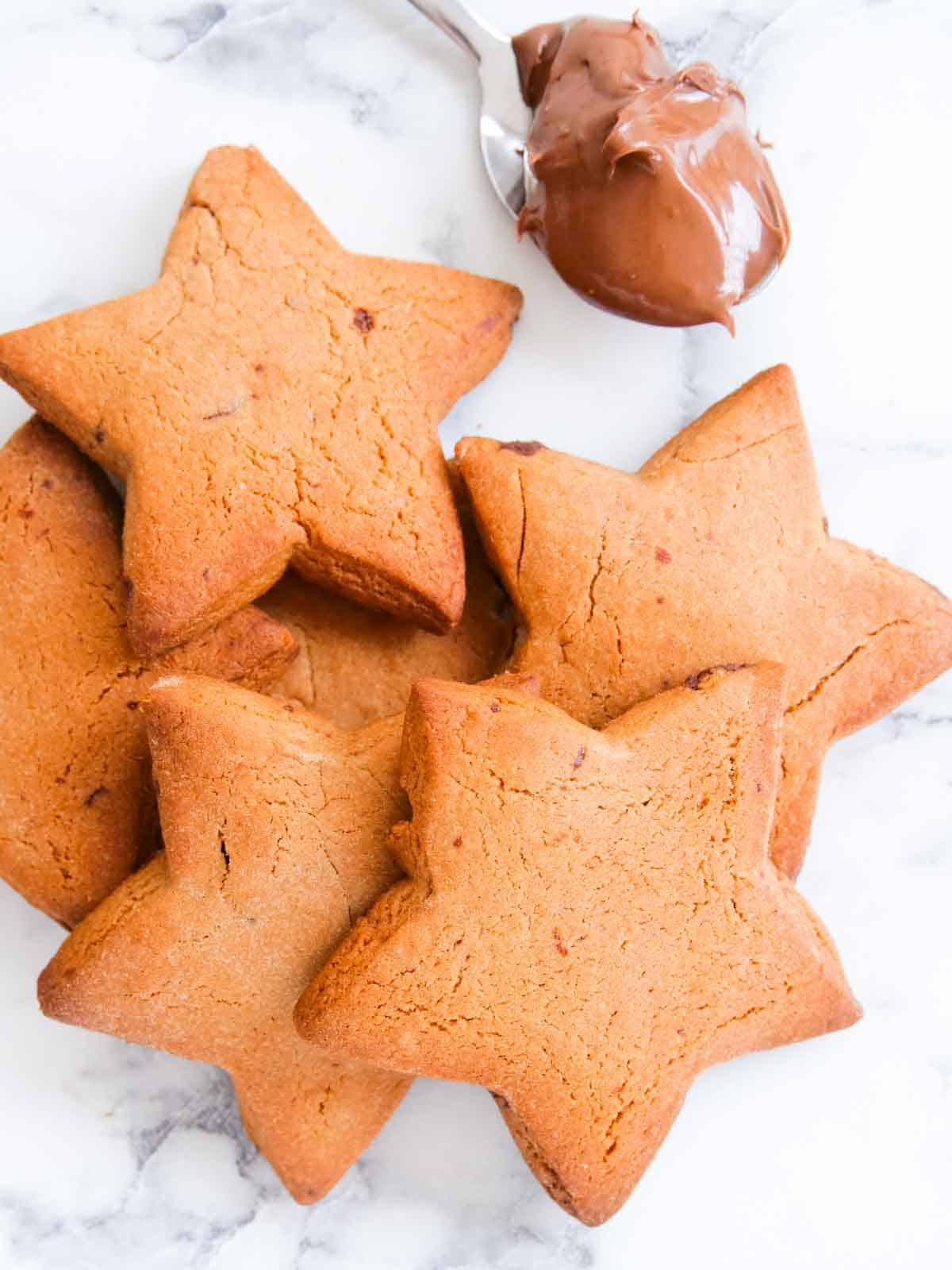 naked star Nutella chocolate chip cookies before decorating