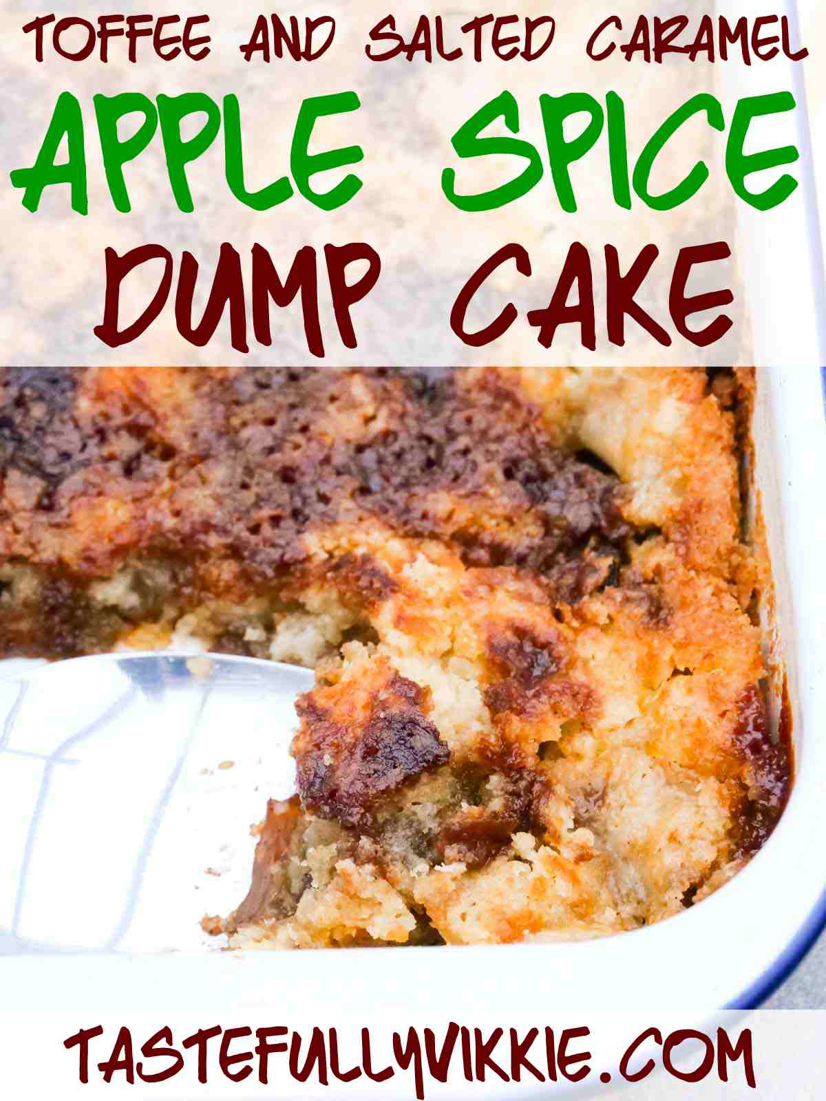 How to bake apple dump cake with spices, raisins and muscovado sugar