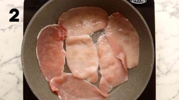 frying lean bacon medallions in pan